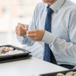 冷凍作り置きvs宅配弁当、忙しい人に向いているのはどっち?